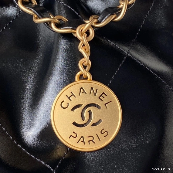 First Bag Ru CHANEL -30×45×8cm 22 HANDBAG 0822